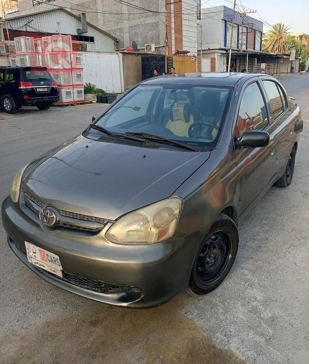 Toyota Echo